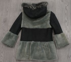 Детское пальто для девочки