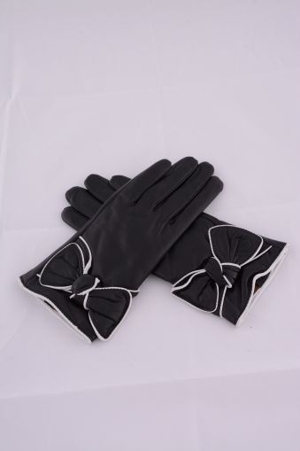 Women's gloves