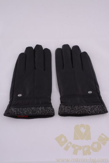 Gloves 
