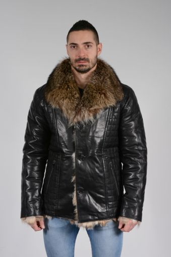 D653 - Calfskin, Lambskin & Wolf