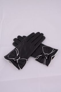 Женские перчатки 