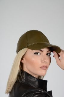 Дамска шапка HAT01