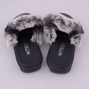 Women's slippers