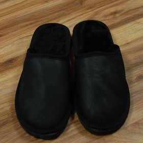 PUFI-M -  Men's slippers lambskin