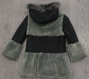 Children's coat for a girl