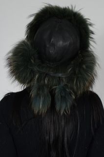 Дамска шапка HAT04