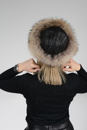 HAT32P -  Ladies hat lambskin and fox