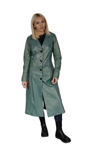 Дамско манто