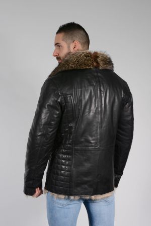 D653 - Calfskin, Lambskin & Wolf