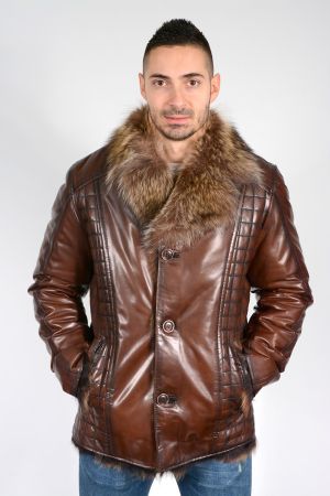 D653 - Calfskin, Lambskin & Wolf