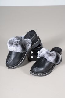 SHOE-35 Chinchilla slippers
